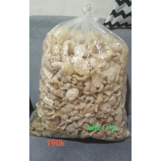 

Kerupuk kulit babi