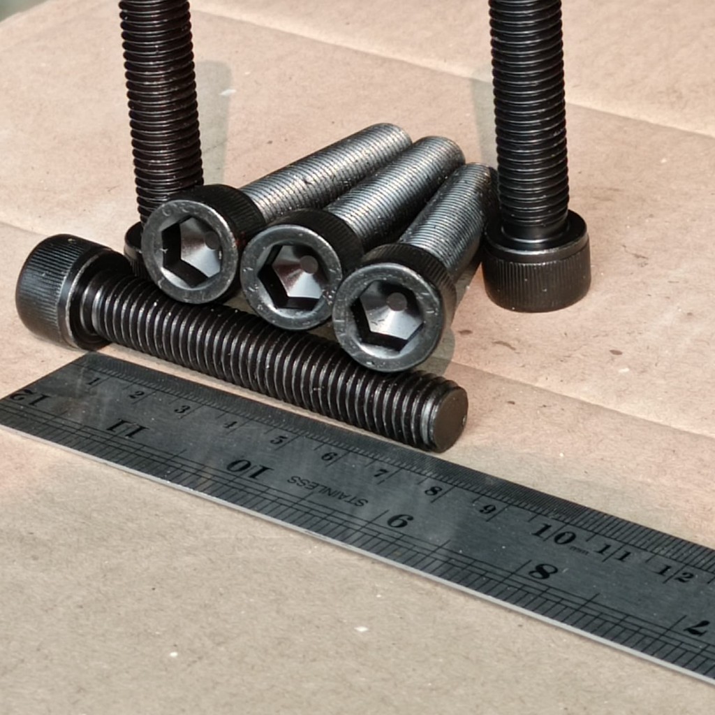 BAUT L BAJA M12 X 70 / BAUT M12 / BAUT 19 KUNCI L10 / L 10 FULL DRAT / BAUT L M12 X 70 / BAUT L M12X