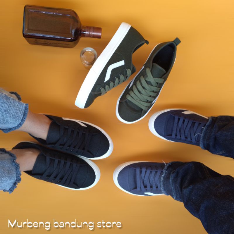 Sneakers public low pria/wanita termurah
