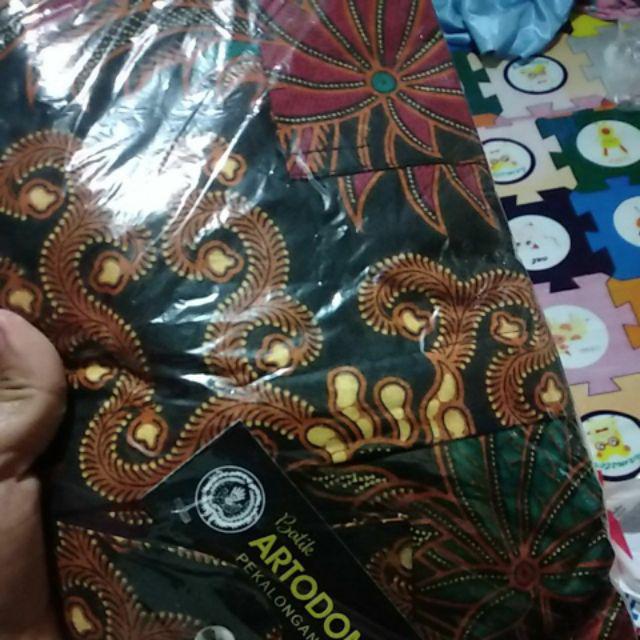 Kemeja Batik Pria Lengan Panjang Motif Sekar Jagad
