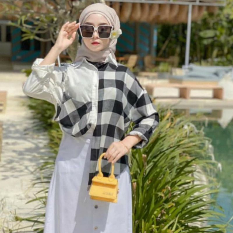 Kem Oversize Lisa HQ / Kemeja Wanita Bangkok / Kemeja Wanita Korea / Kemeja Oversize Korea