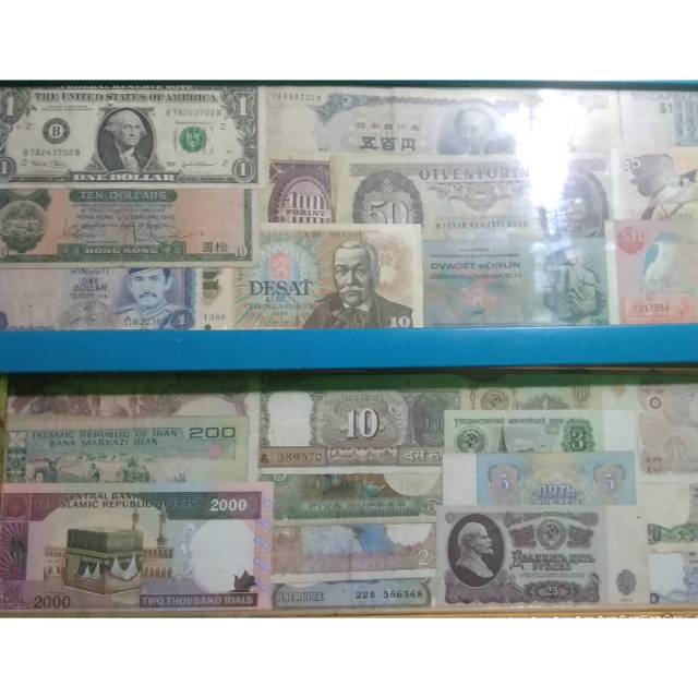 Uang kuno asing /koleksi uang kuno/ pajangan rumah /hobi langka dan mahal