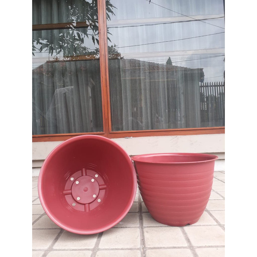 Pot Super Tawon 24 Cm Merah Bata Garden Of Love Pot Plastik 24CM Bkn Pot Tawon Pirus Tinggi Putih