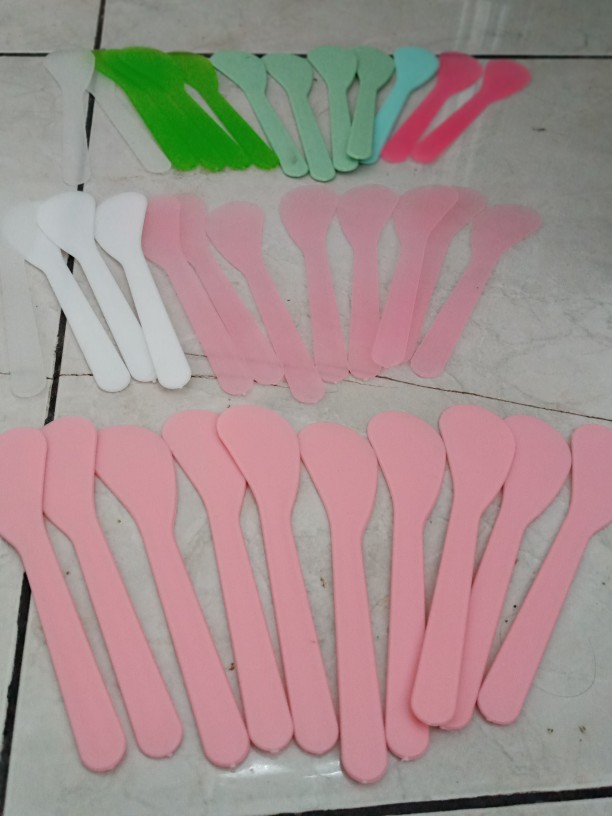 Ratu Medan Spatula Masker 13 Cm Plastik Mini Mask Sendok Aduk Cream Cosmetic Pengaduk Kecil Adukan
