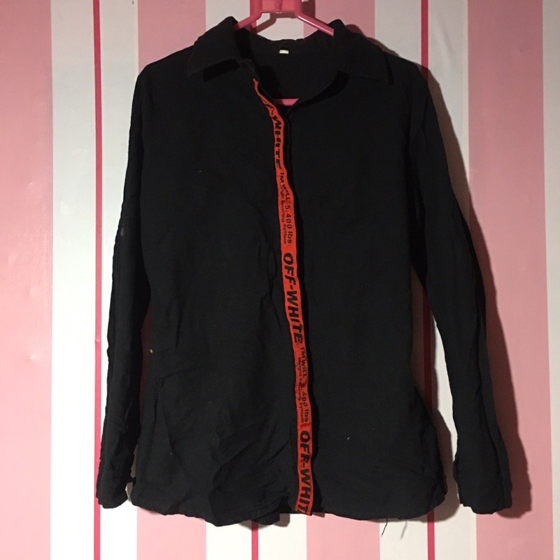 Preloved kemeja hitam off white