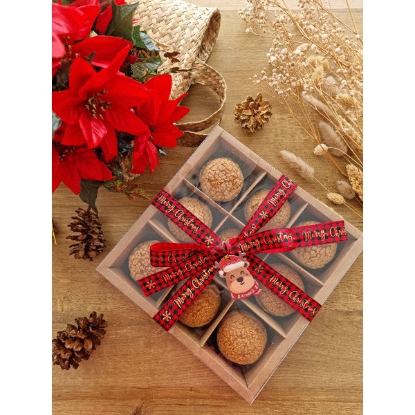 

Christmas Hampers/ Hampers Natal/Paket/ Parcel Kue
