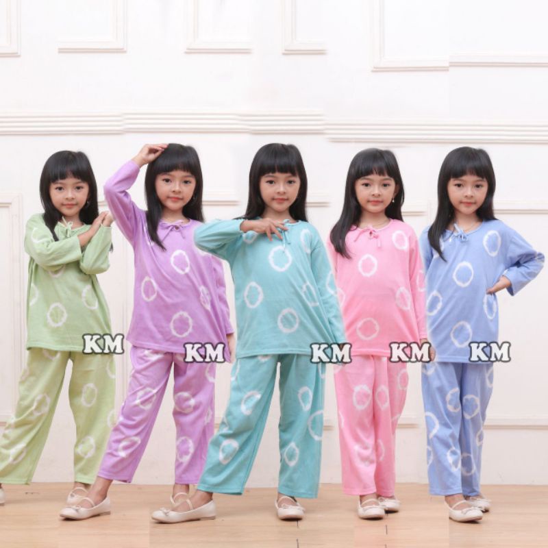 Setelan Anak Perempuan Motif Tiedye Pelangi Usia 5-6 Tahun Piyama Anak Lengan Panjang Kekinian