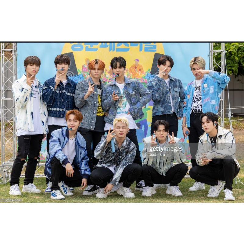 

Notebook Custom by Wendydamcy