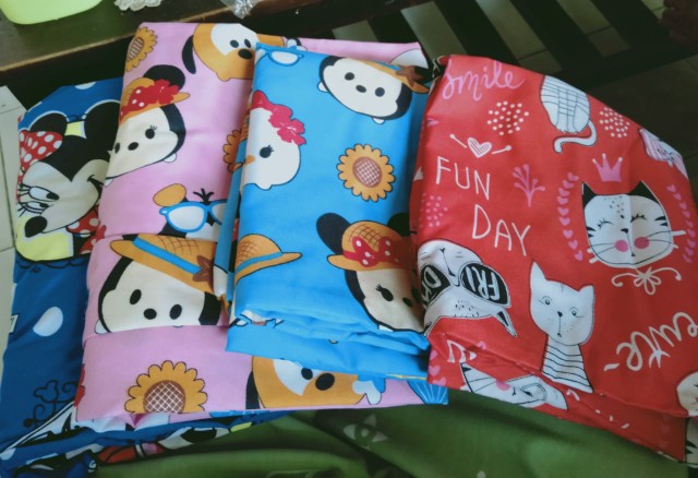 Sarung Bantal Guling Dewasa Motif Karakter