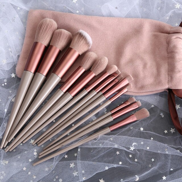 (FREE POUCH) 13pcs / Set Brush Eyeshadow / Bedak / Blush On / Highlighter / Foundation F596