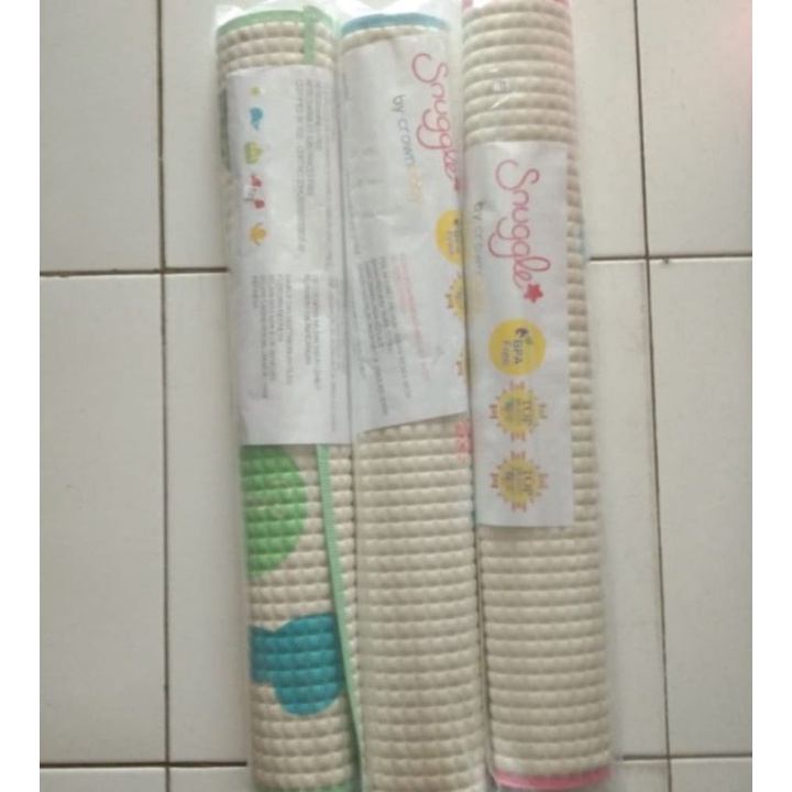 Perlak bayi Snuggle Crown baby motif