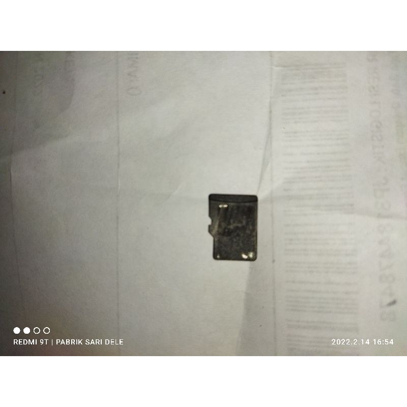 KARTU MEMORI 16 GB
