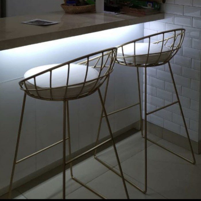 Kursi Bar Gold Metal Minimalis Kaki Besi