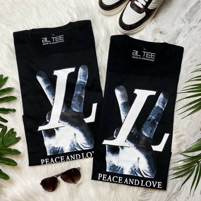 Kaos LV PEACE AND LOVE /BRANDED TEE/KAOS IMPORT/BL TEE/KAOS CEWEK/KAOS UNISEX