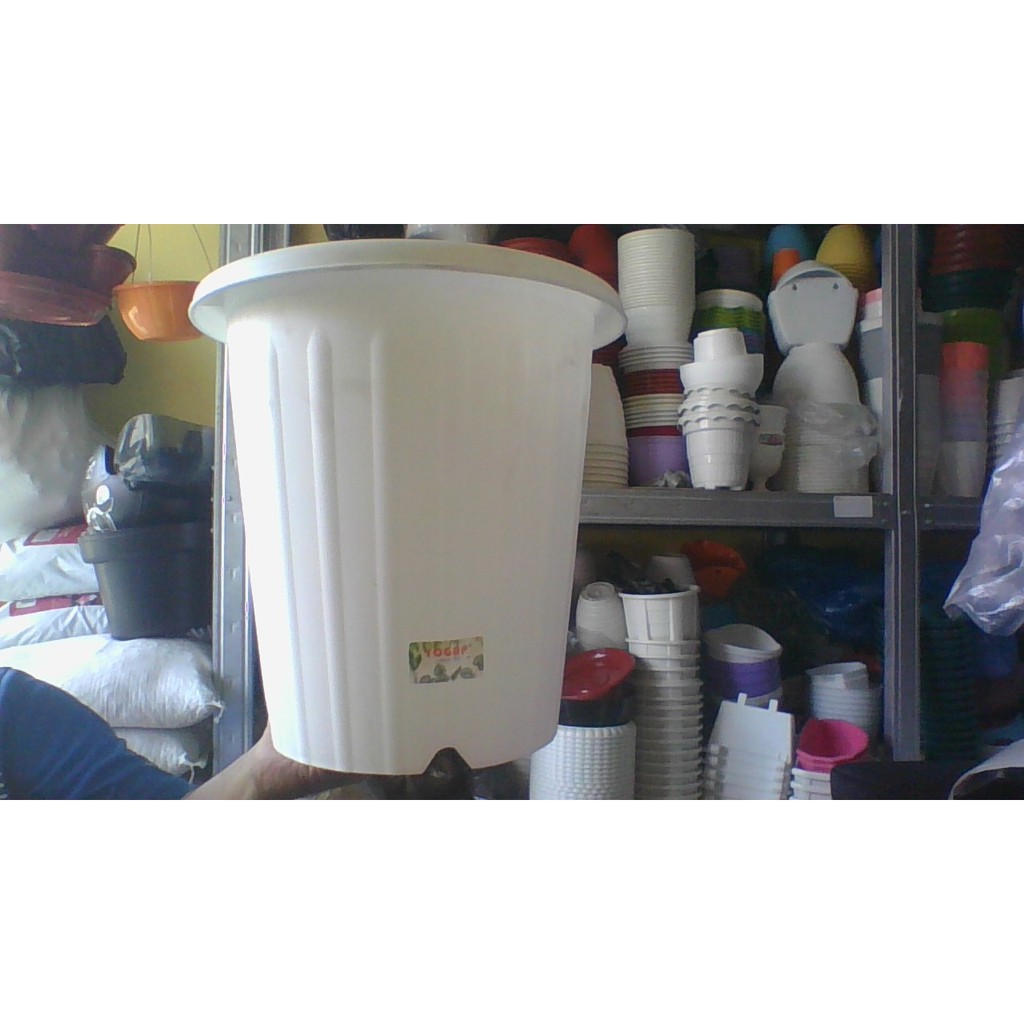 POT BUNGA YOGAP 30 PUTIH