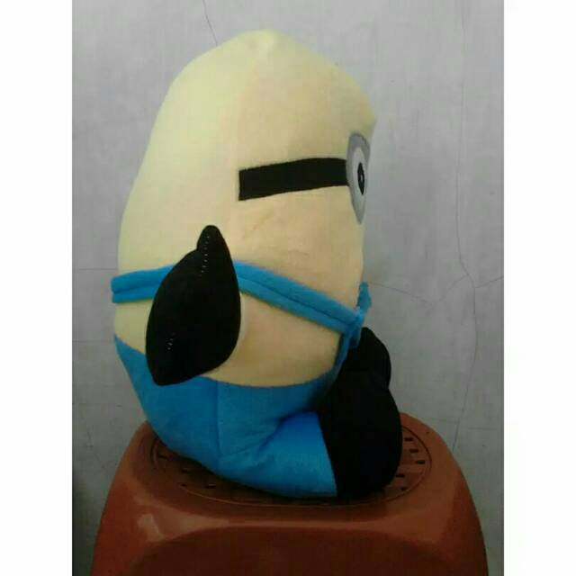 Boneka minion size:XL.