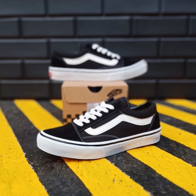 Vans Old Skool Black/White - V36CLA Japan Ultracush