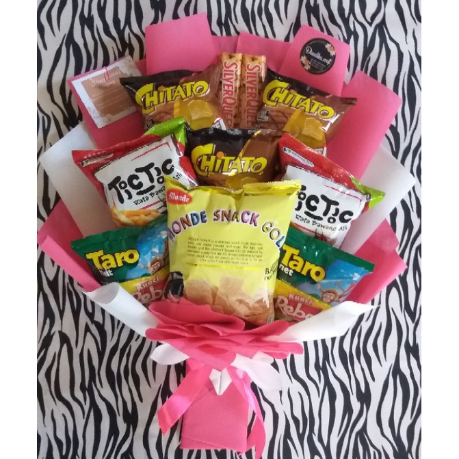

buket snack/buket ultah/buket wisuda