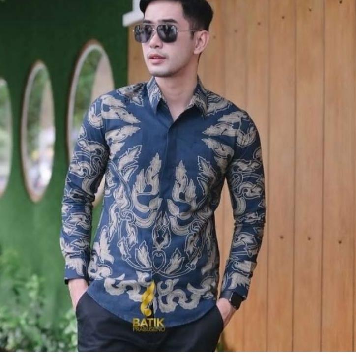 Bagus Dipakai.. BAJU BATIK PRIA LENGAN PANJANG LAPIS PURING