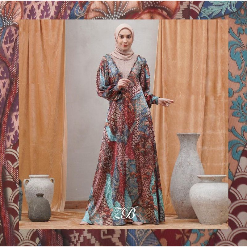 Adeline Dress XL by Hlzb