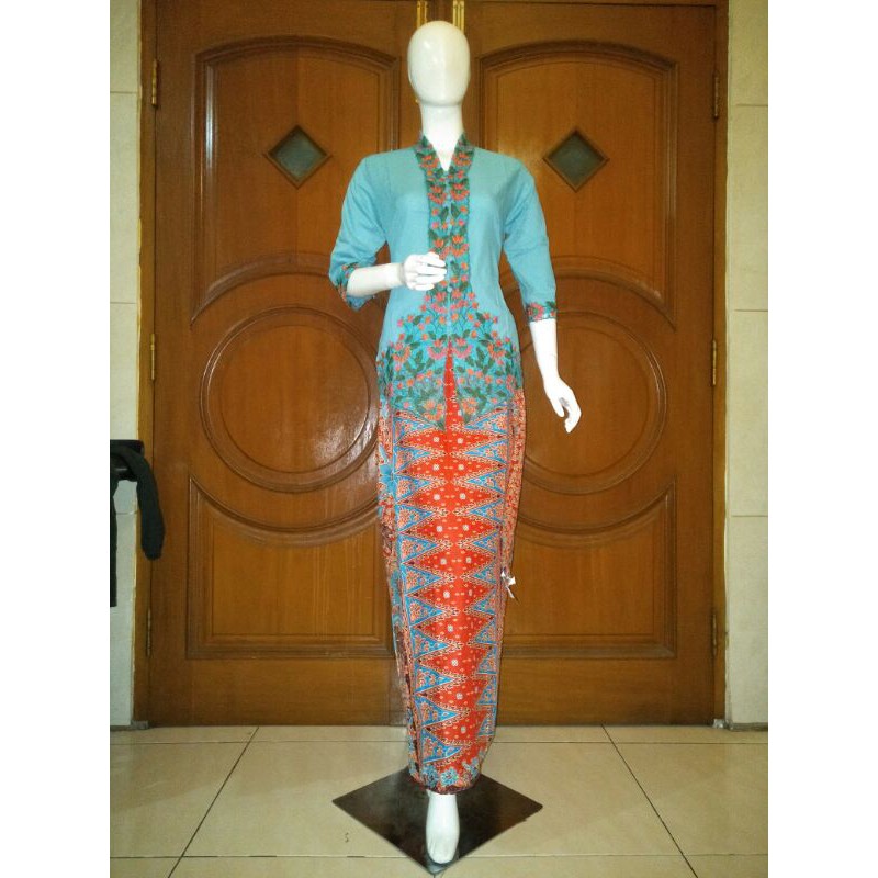 Baju kebaya encim/baju kebaya encim bordir senada/baju kebaya warna/baju kebaya modern/baju kebaya t