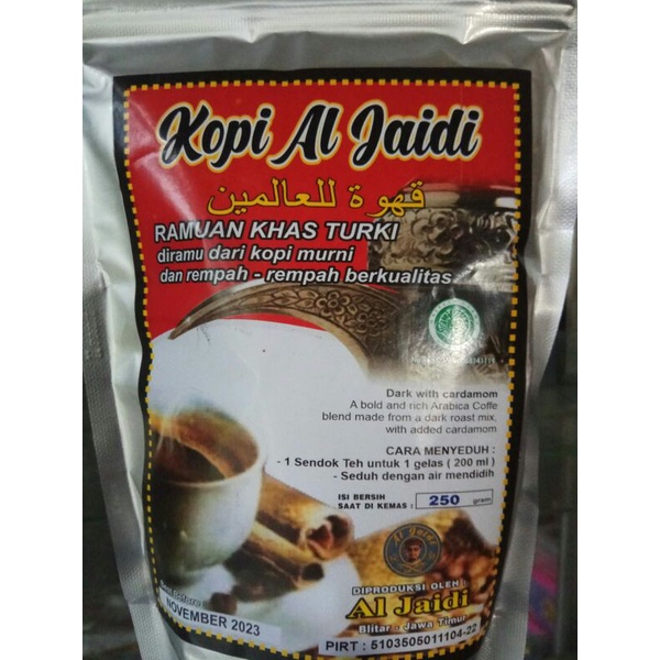 

Kopi Al - Jaidi Ramuan minuman Kopi Rempah Khas Turki diracik dari kopi murni asli dengan paduan rempah - rempah pilihan berkualitas dengan ukuran 250 gr.