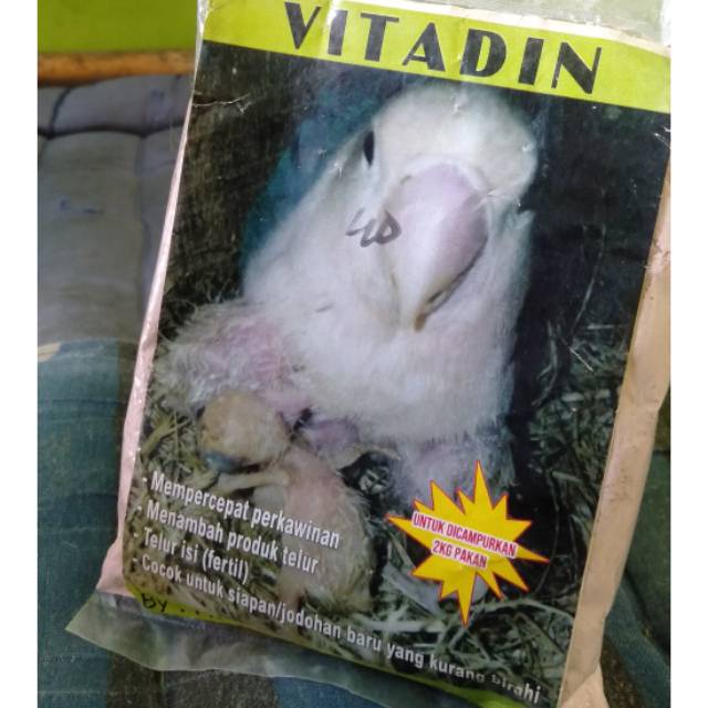 Vitadin vitamin breeding burung