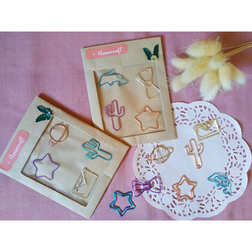 

Klip Kertas - Paper Clip Character