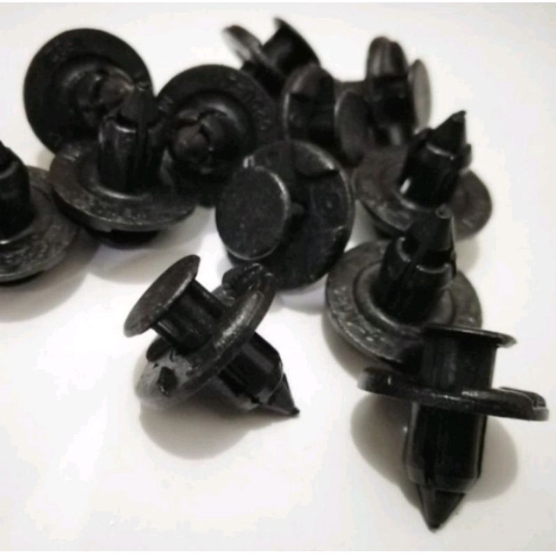 Klip Kancing Bumper Mud guard karpet lumpur Mobil Yaris Original