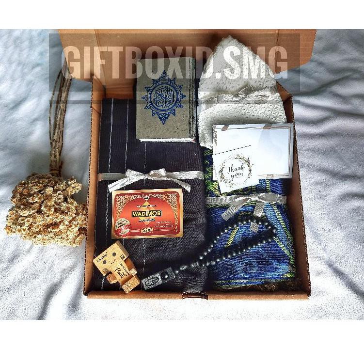 

Produk.B3rku4lit4s (PART A) HAMPERS IKHWAN / GIFT BOX FOR MEN / KADO COWOK K0dheK5V3