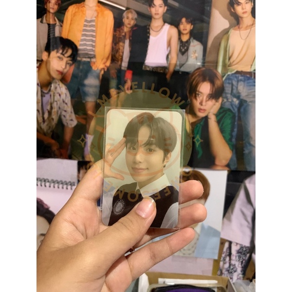 PHOTOCARD OFFICIAL NCT127 SEASON GREETINGS 2021 SELCA JUNGWOO VER