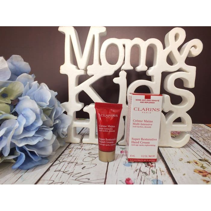 Meilibahenling - Miss Moter Macha - Ped Egg Power Clarins Super Restorative Age Control Hand Cream