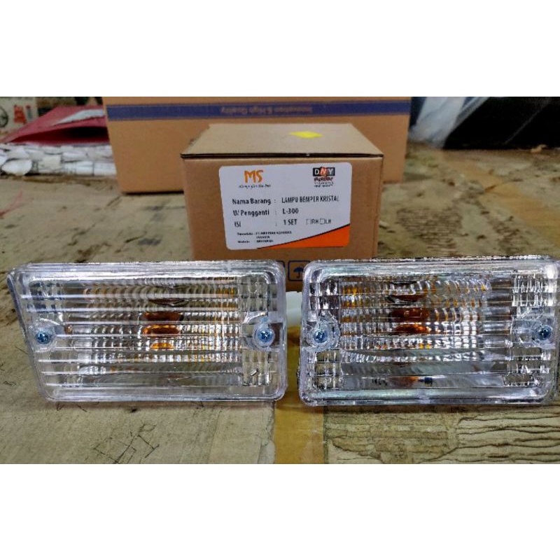 lampu bemper l300/sen bemper l300/lampu sein bumper l300 kristal