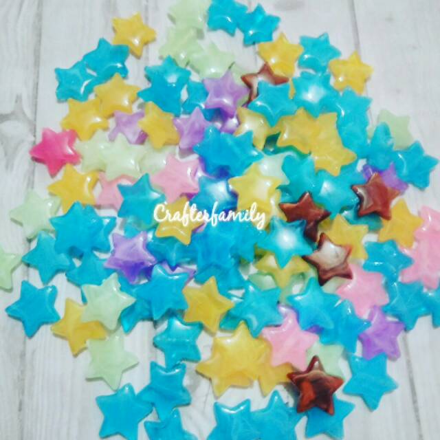 

50 Acrylic bintang kecil