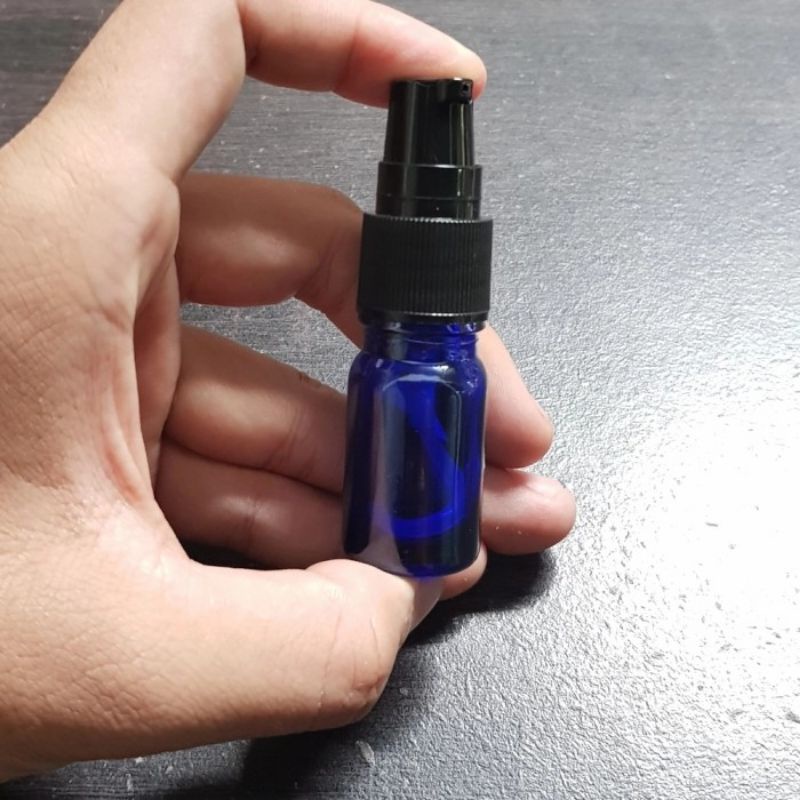 botol kaca 5ml pump / botol kaca 5ml tebal biru treatment pump hitam