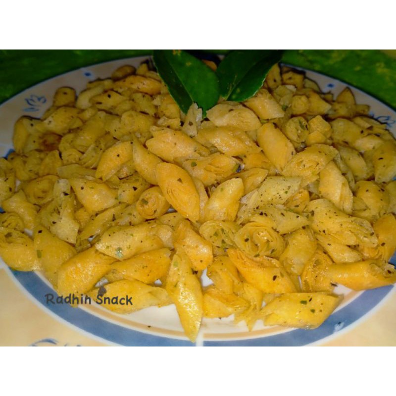 

Snack Kulsum Crispy/Lumring/Kulpi
