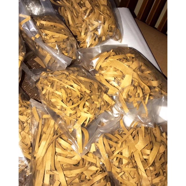 

( 70GRAM )Kertas cacah untuk packing Hampers , Murahh