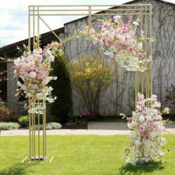 pergola / backdrop / gawangan dekorasi pelaminan.