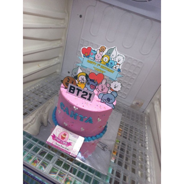 

Topper Cake BT21