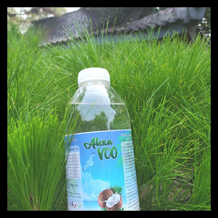 

VCO VIRGIN COCONUT OIL-MINYAK KELAPA MURNI 1 LITER TERLARIS