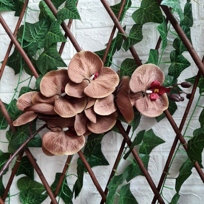 BUNGA ANGGREK BAHAN KAIN POLOS 8 KUNTUM - BUNGA ARTIFISIAL - (BAGK8KTM)-Coklat