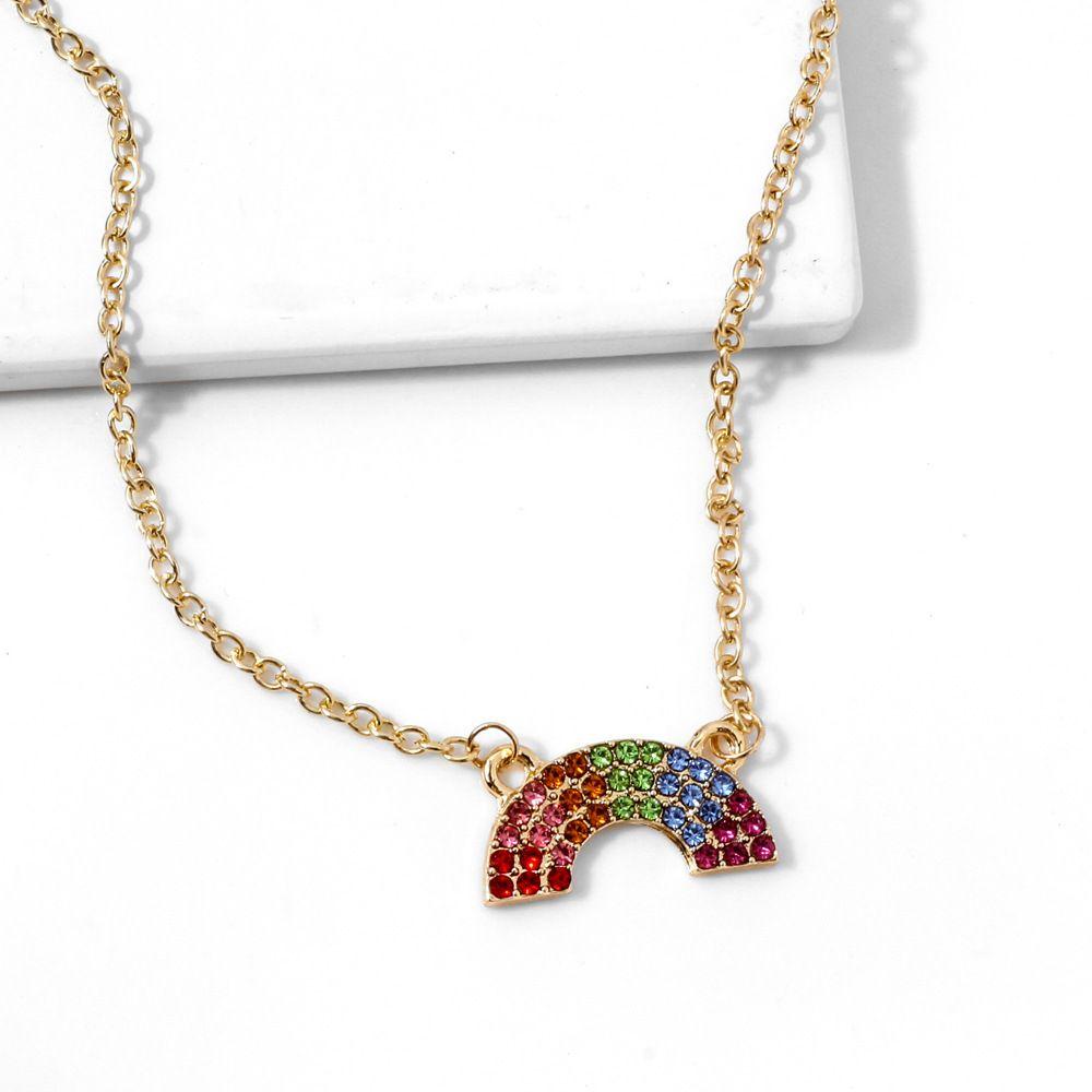 Lily Pendant Rainbow Heart Lips Aksesoris