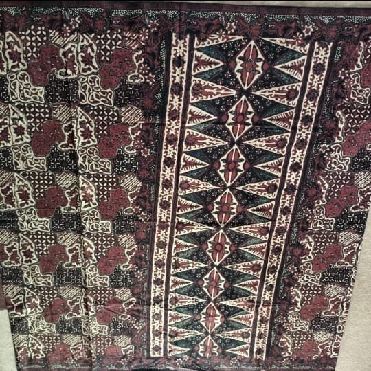 SARUNG LAR GURDA | SARUNG BATIK LAR GURDA | SARUNG KANG SANTRI | SARUNG BATIK MOTIF |  SARUNG SANTRI