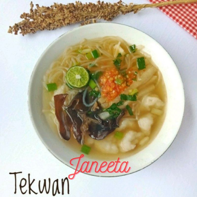 

Tekwan Kuah Instan , Tekwan Goreng dan tekwan Seblak Ikan Tenggiri By Janeeta