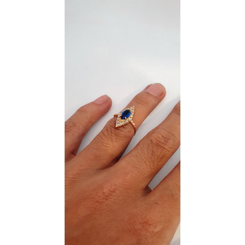 cincin wanita emas asli mata biru kadar 375