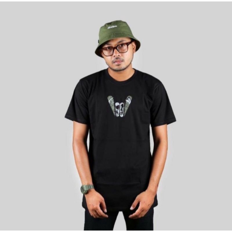 Kaos Distro Brand Bali Mayhem