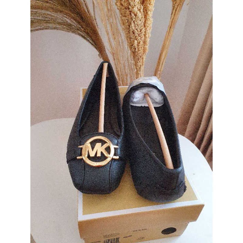 mk fulton shoes black original size 7.5