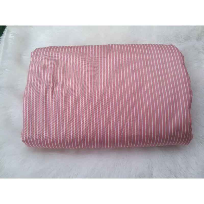 

Katun jepang salur putih