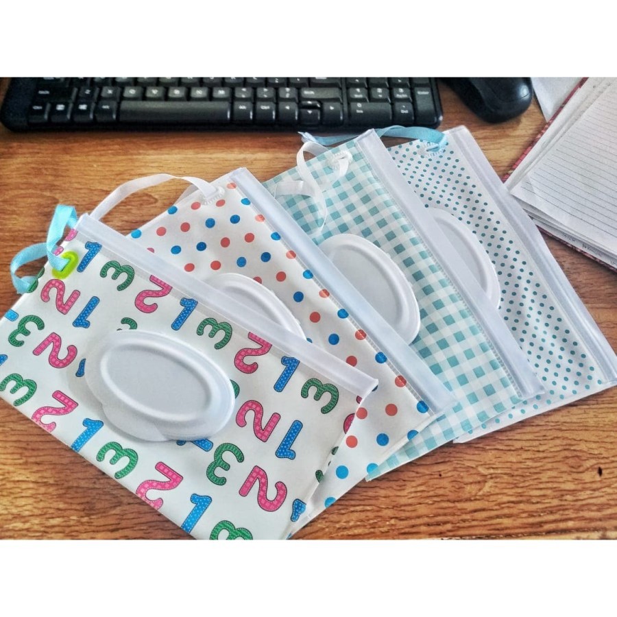 Penutup tissue basah Wet wipes pouch Tempat Tisu kotak cover Bayi Lucu