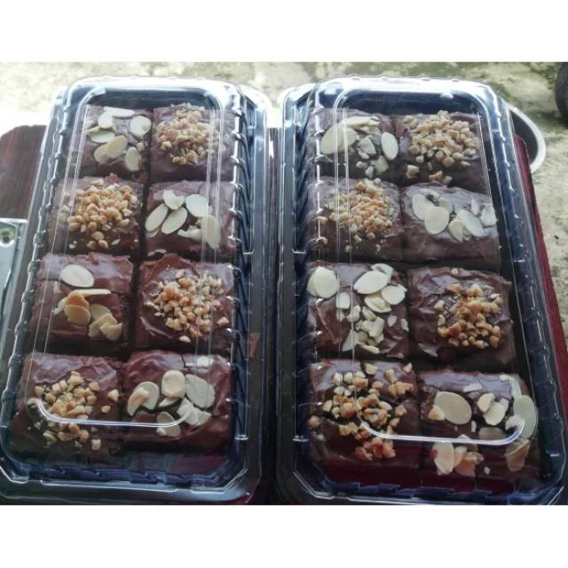 

Fudgy brownies. Brownies sekat